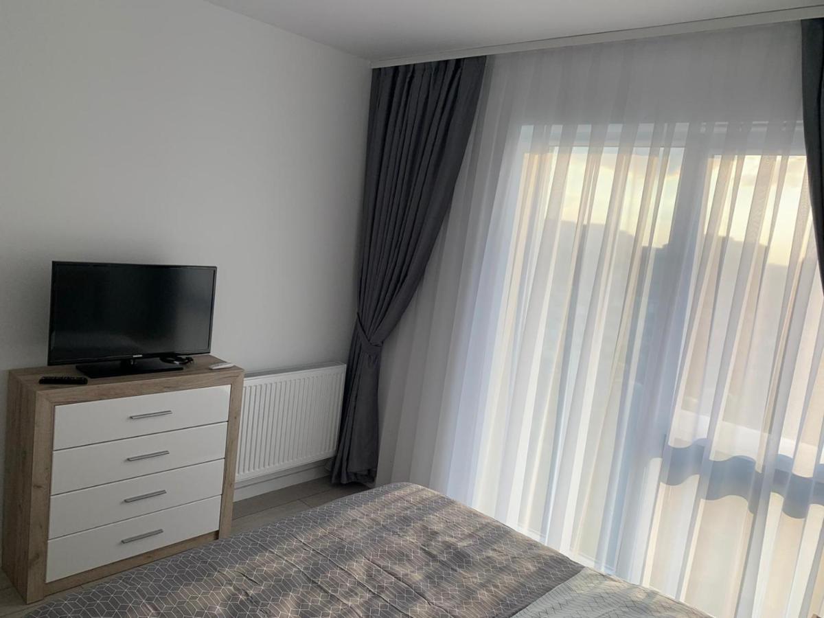 Apartament 2 Camere Prima Nufaru Oradea Exteriör bild